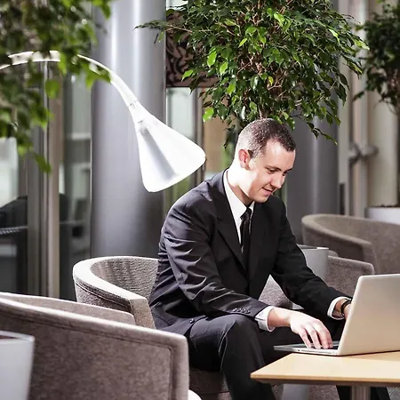 מלון Novotel Centrum