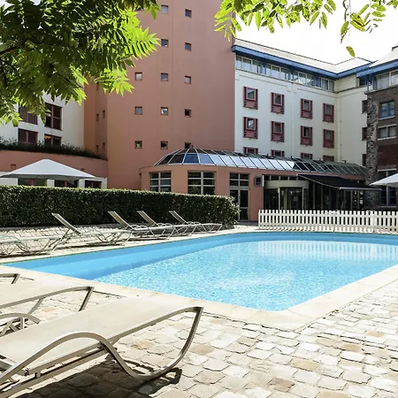 Hotel Novotel Centrum 3*
