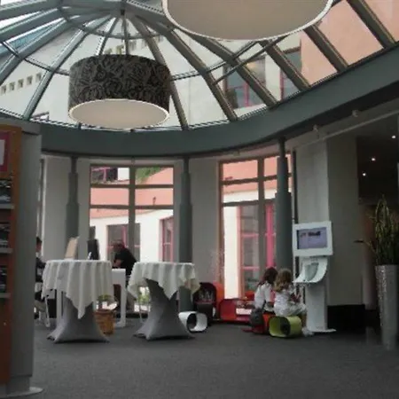 Hotel Novotel Centrum 3*