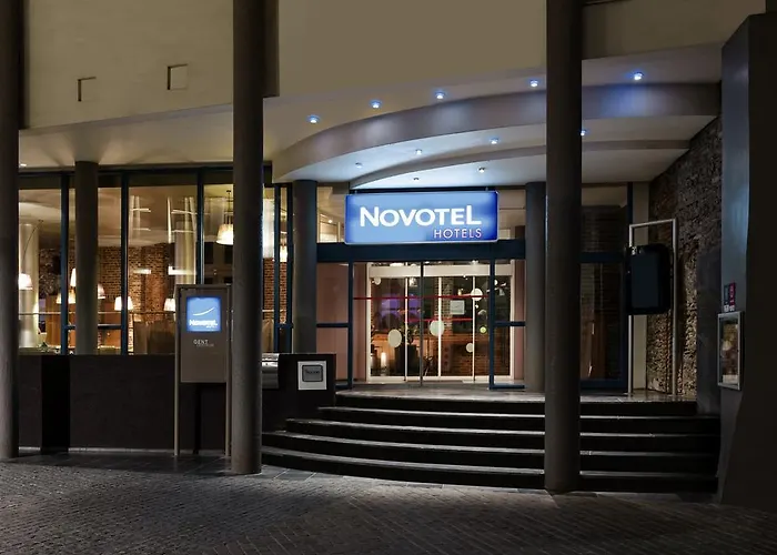 Novotel Centrum Hotel 3*