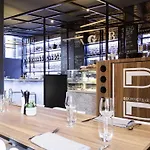 Novotel Centrum 3*