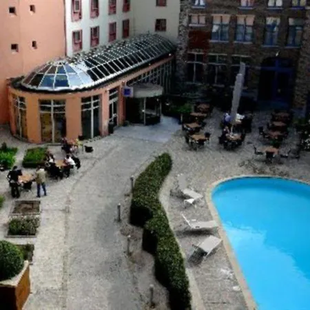 מלון Novotel Centrum