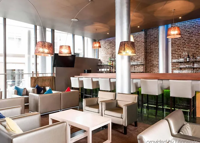 Novotel Centrum Отель 3*